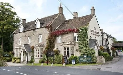 Royal George Hotel By Greene King Inns Бирдлип