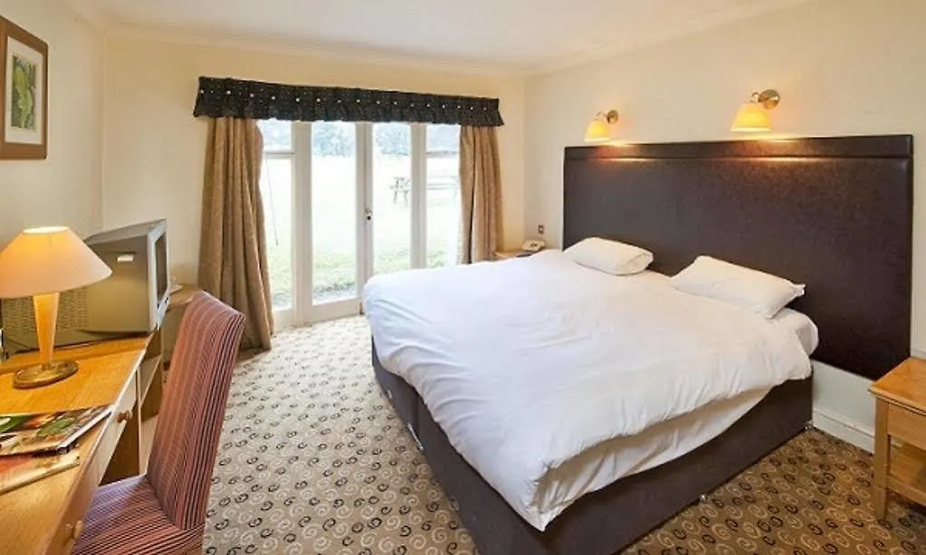 Royal George Hotel By Greene King Inns Бирдлип 3*,  Великобритания